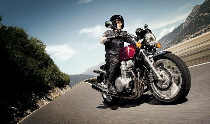 Honda-CB1100a